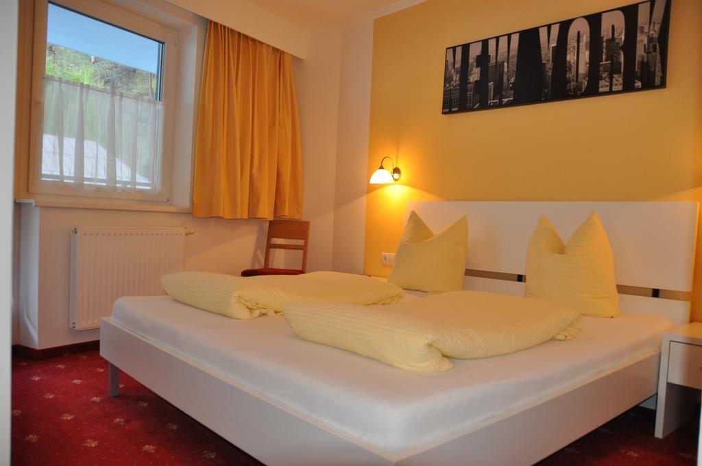 Appartement Sporthütte Fiegl Sölden Habitación foto